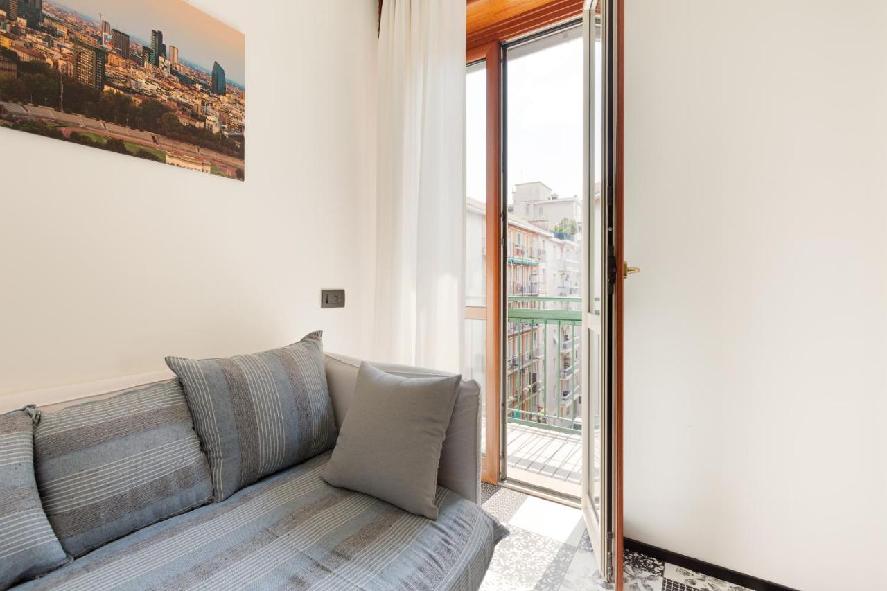 Milano Renovated Studio Apts Kültér fotó