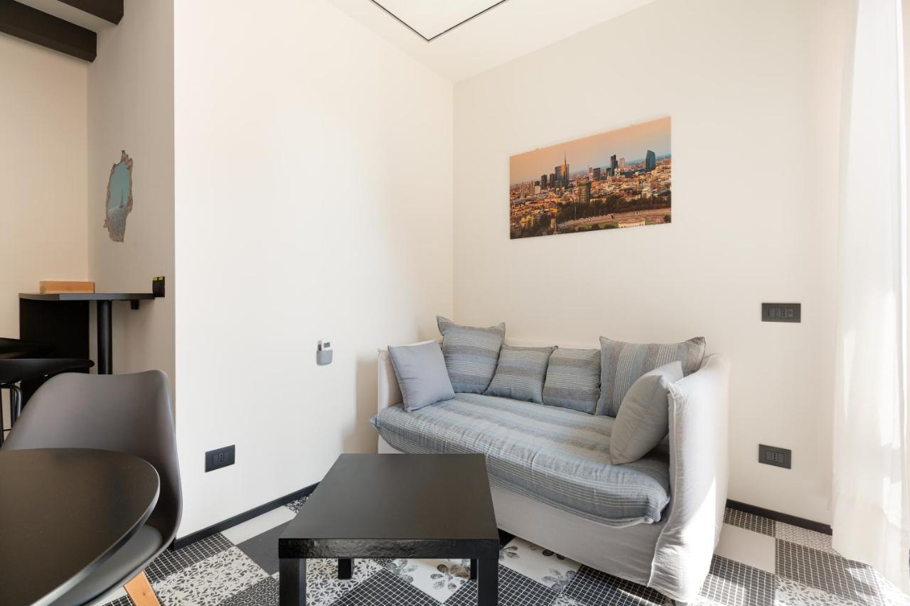 Milano Renovated Studio Apts Kültér fotó