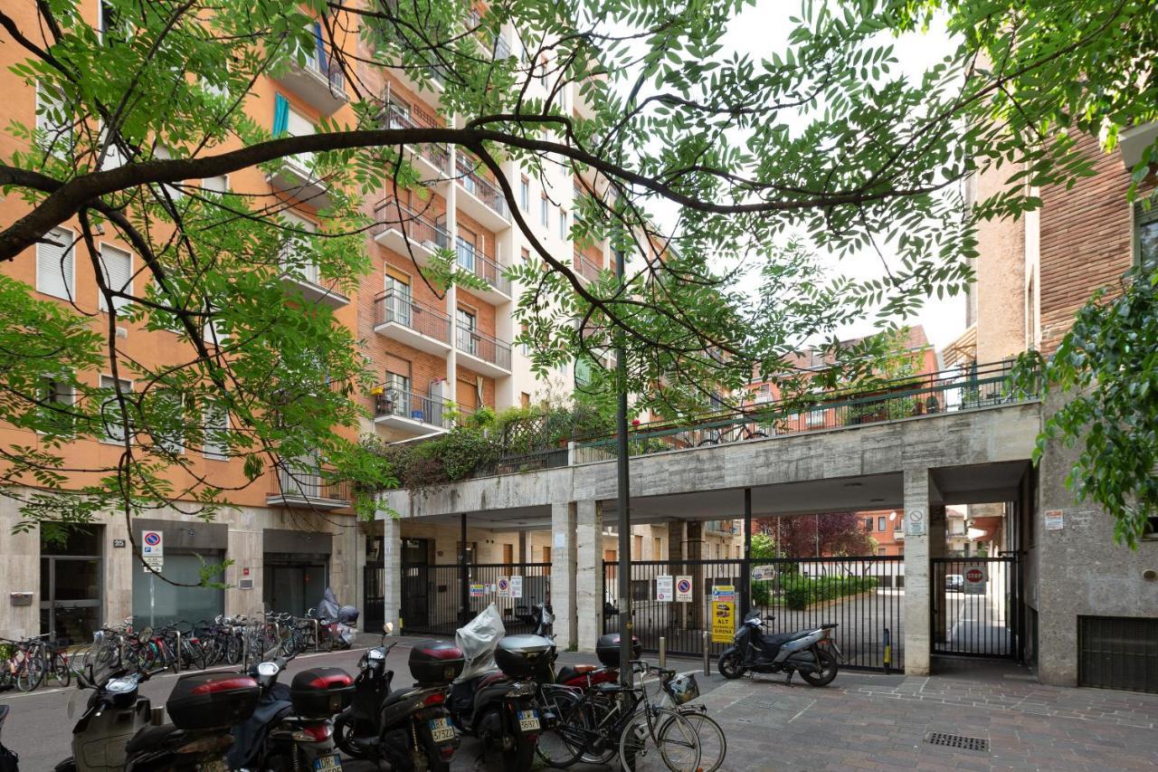 Milano Renovated Studio Apts Kültér fotó