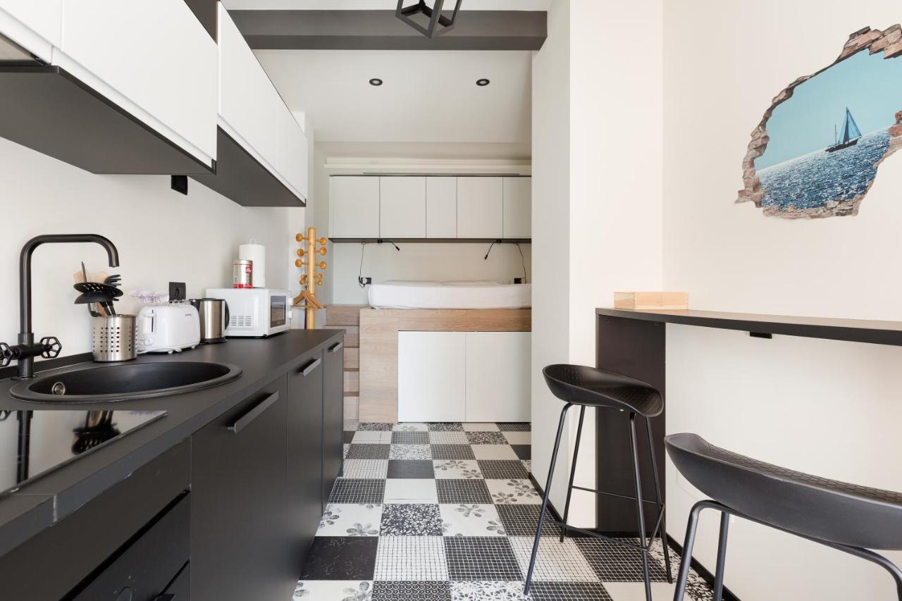 Milano Renovated Studio Apts Kültér fotó