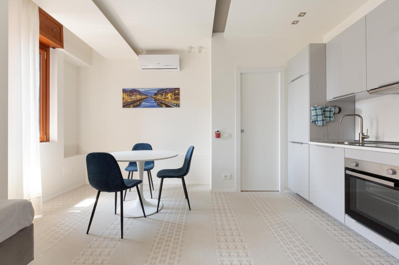 Milano Renovated Studio Apts Kültér fotó