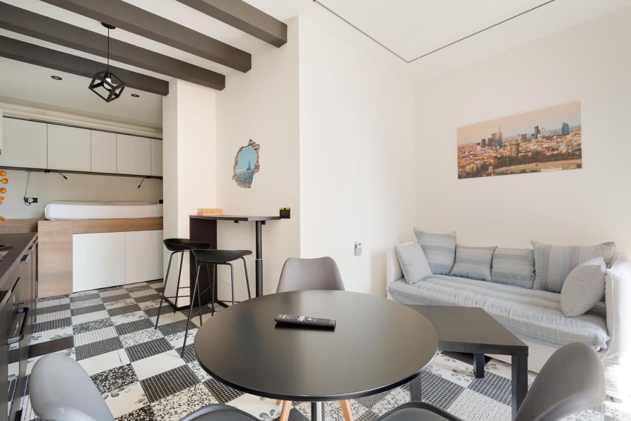 Milano Renovated Studio Apts Kültér fotó