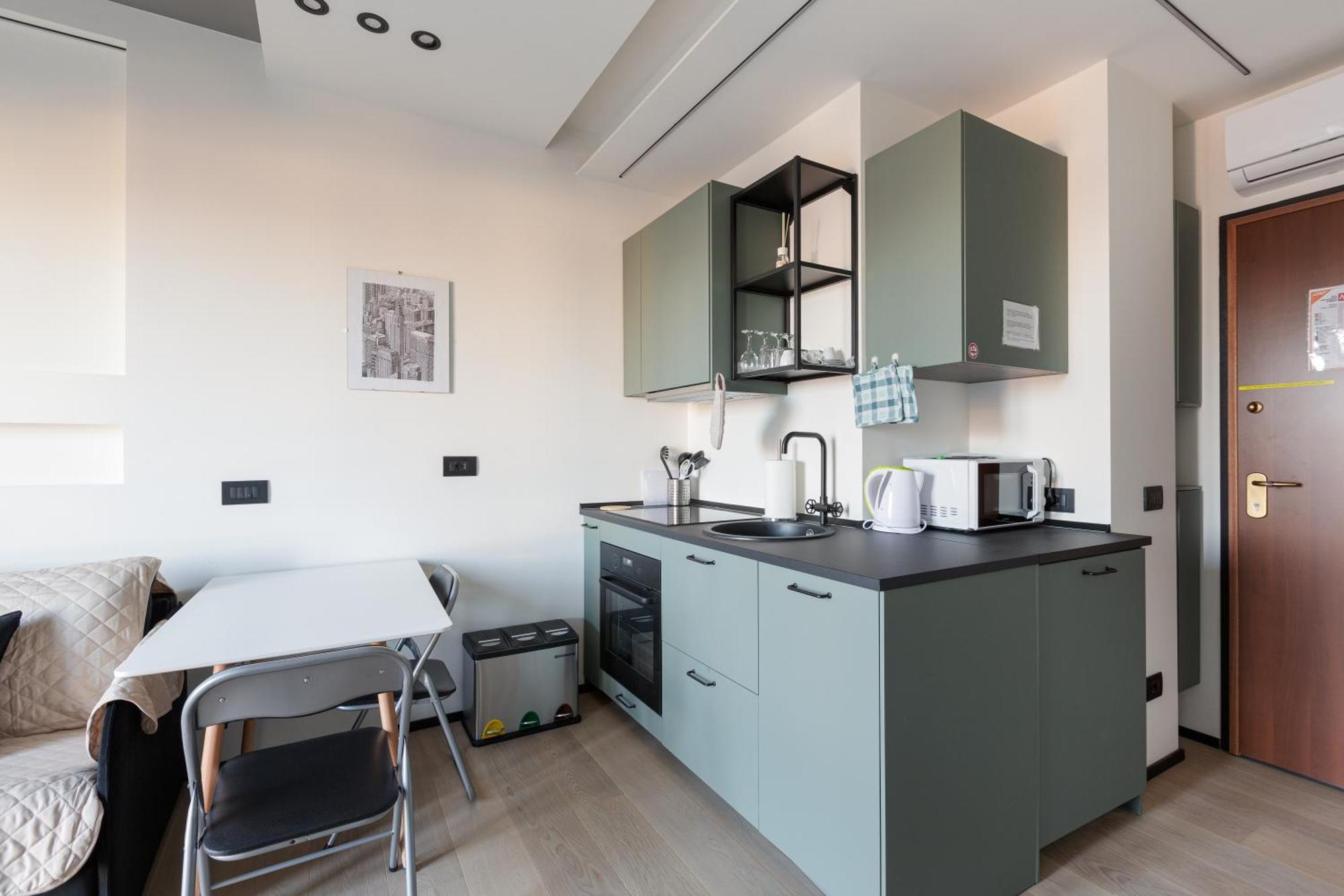 Milano Renovated Studio Apts Kültér fotó